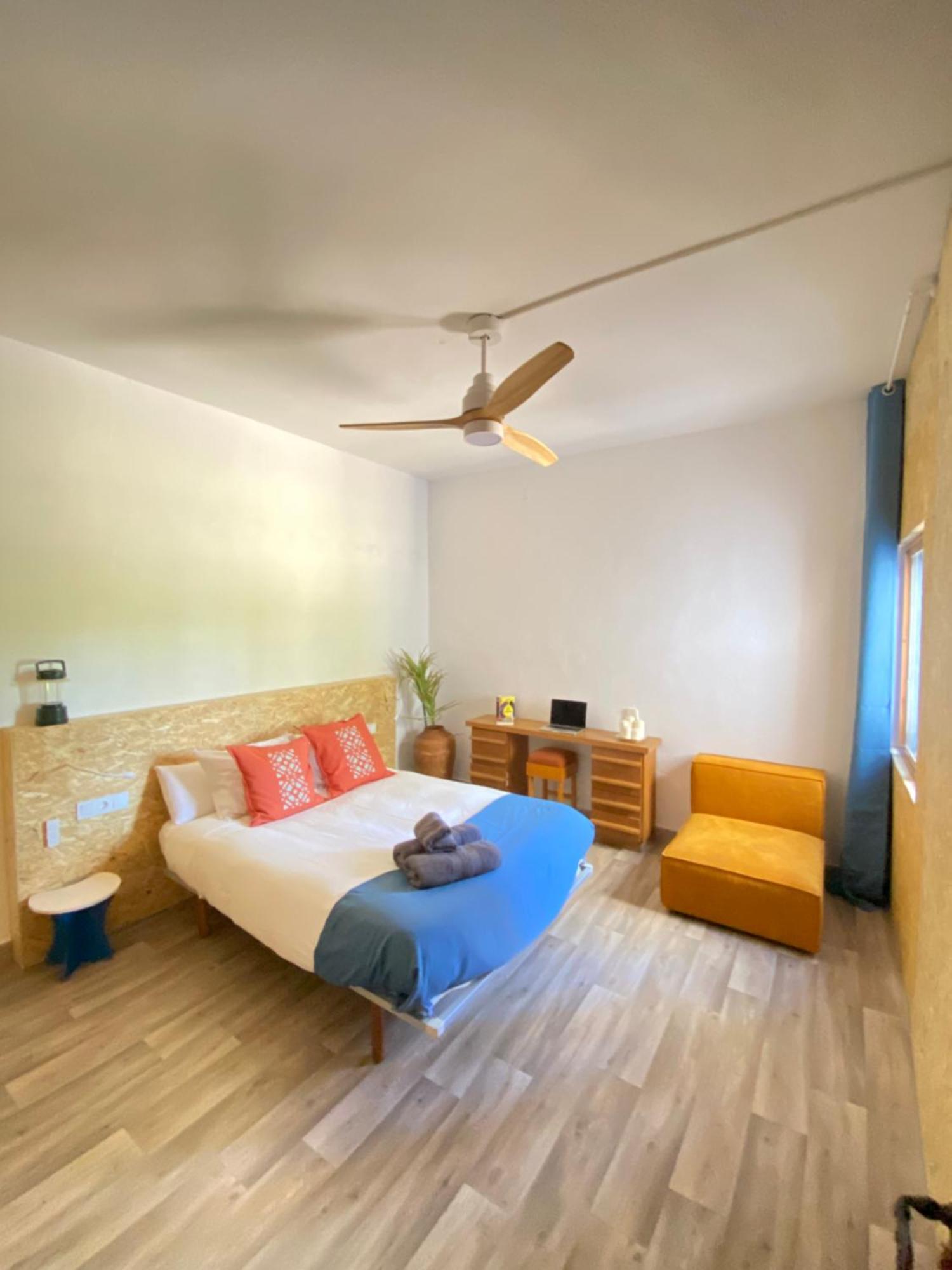 엘체 Pink Lemon House B&B 외부 사진